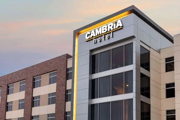 Cambria Hotel Omaha Downtown - Dış Mekan