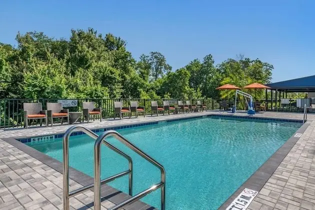 Cambria Hotel Orlando Airport - Havuz