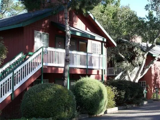 Cambria Pines Lodge
