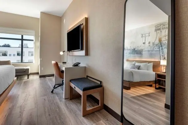Cambria Hotel Portland Downtown-Old Port - Oda