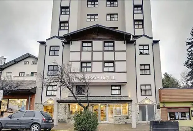 Cambria Hotel