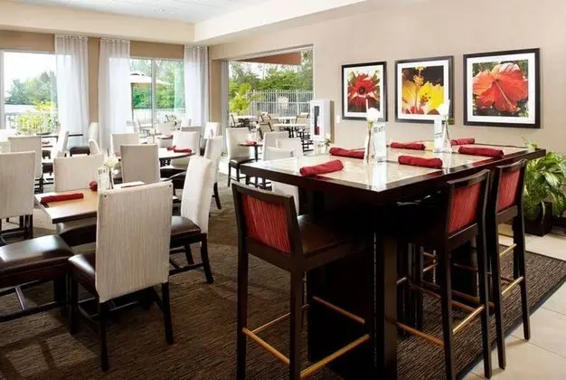 Cambria Suites Blue Lagoon
