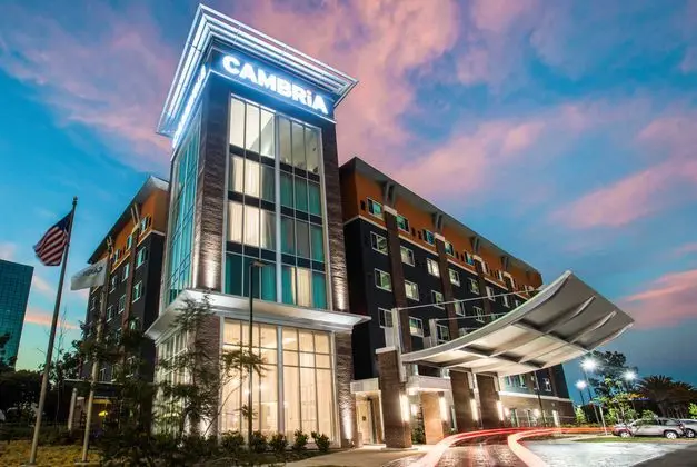 Cambria Suites LAX