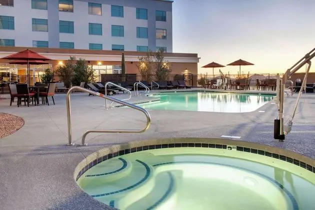 Cambria hotel & suites North Scottsdale Desert Rid - Havuz