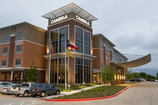 Cambria Hotel & Suites PlanoFrisco