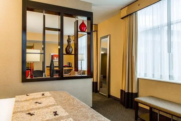 Cambria Suites Traverse City