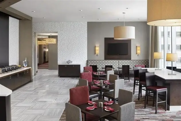 Cambria hotel & suites White Plains Downtown - Yerinde Yemek