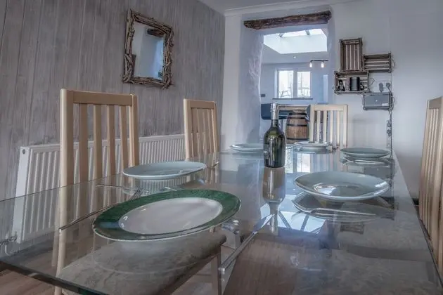 Cambrian Cottage - 3 Bed Cottage - Tenby - Mutfak