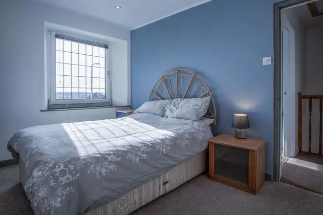 Cambrian Cottage - 3 Bed Cottage - Tenby - Oda