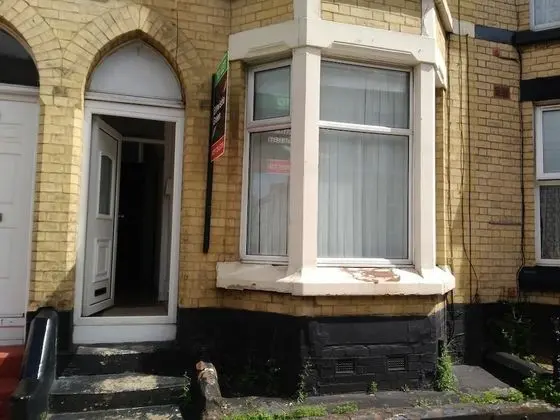 Cambrington International Hostel