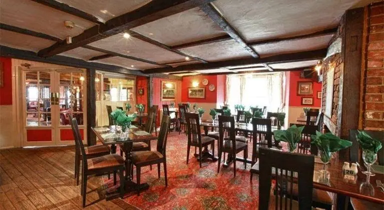 Camden Arms Hotel