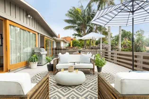 Camden by Avantstay 5mins to the Beach! Elevated Home w/ Pacific Ocean Views