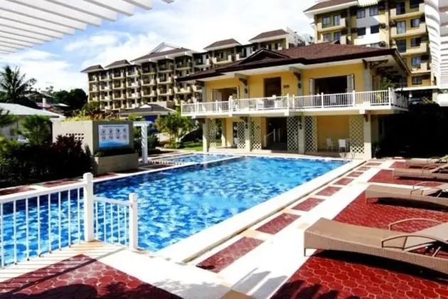 Camella Northpoint Condominium by Diamond Star Management Services - Havuz