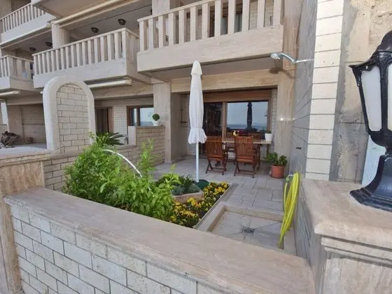 Camellia House Seafront - Nea Potidea
