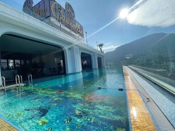 Camellia Luxury Hotel Tam Đao - Havuz