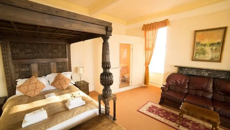 Camelot Castle Hotel - Oda