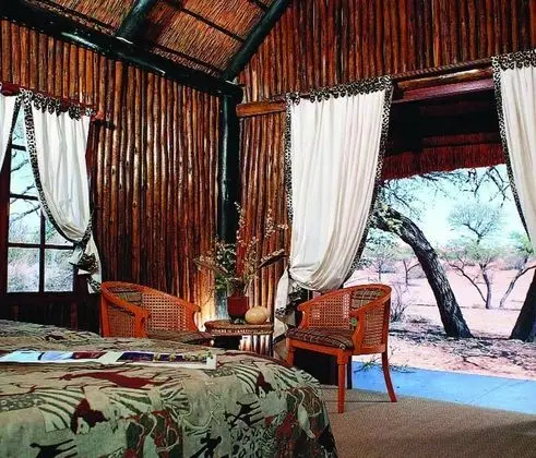 Camelthorn Kalahari Lodge - Oda