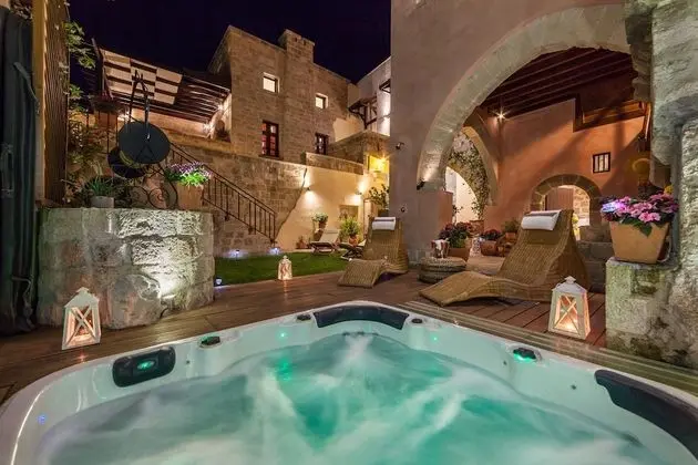 In Camera Art Boutique Hotel - Havuz