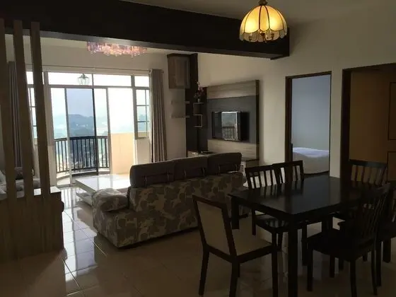 Cameron Highlands Premier Apartment at Crown Imperial Court - Oda Düzeni