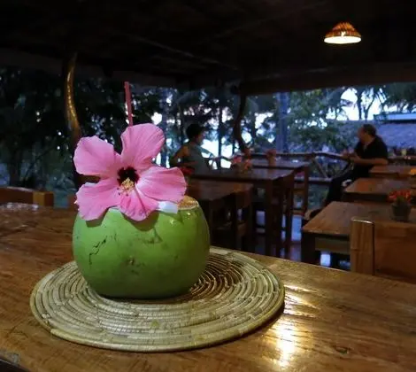 Camiguin Volcan Beach Eco Retreat & Dive Resort - Yerinde Yemek