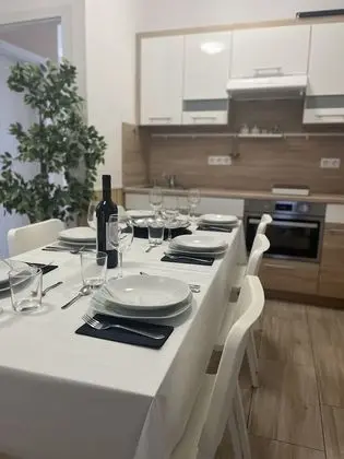 Camille Apartments - Mutfak