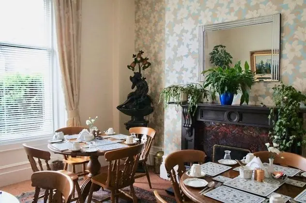 Camillia Guest House - Yerinde Yemek