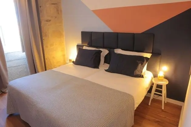 Caminha Hostel & Suites