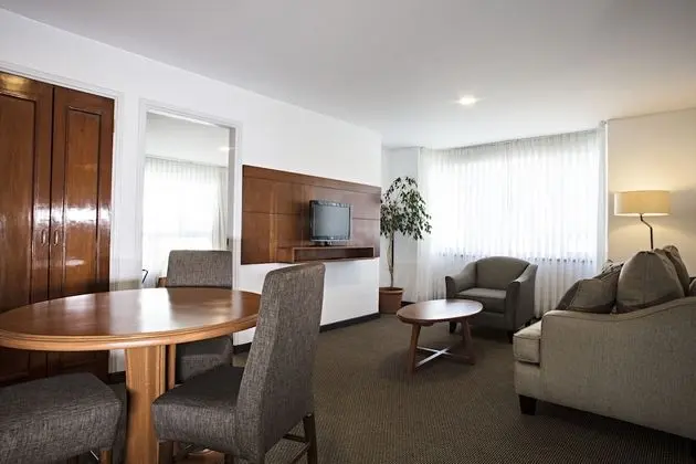 Camino Real Aparthotel, Downtown