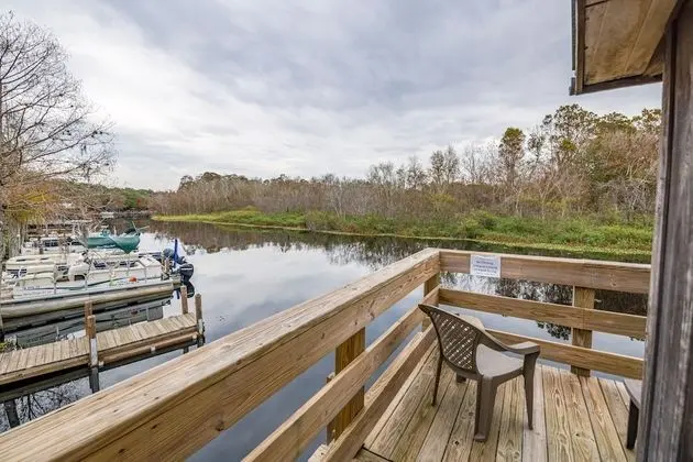 Camp Mack, a Guy Harvey Lodge, Marina & RV Resort