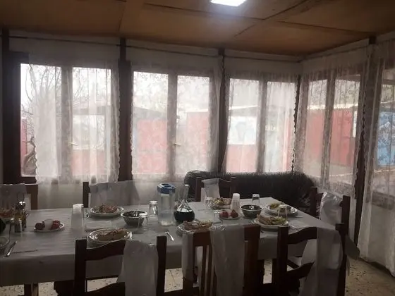 Campamento Quimpi Hostel - Yerinde Yemek