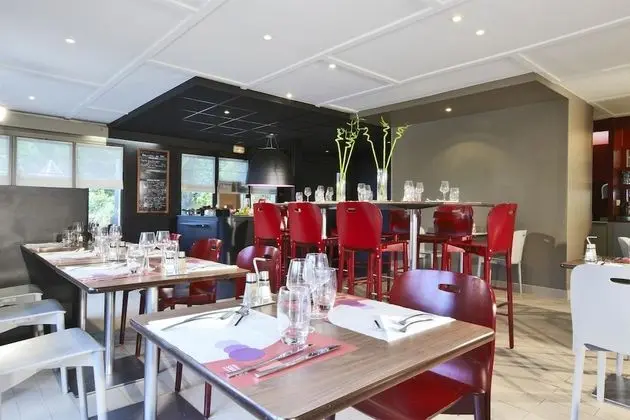 Campanile Charleville-Mezieres - Yerinde Yemek