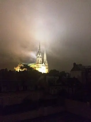 Campanile Chartres Cathédrale Centre Gare