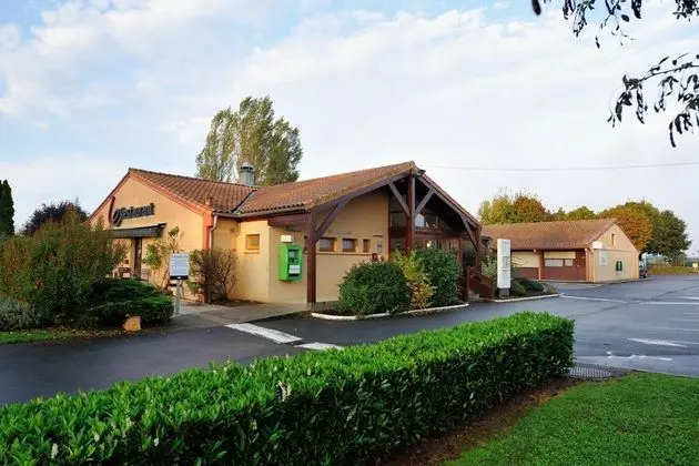 Campanile Niort Est la Creche