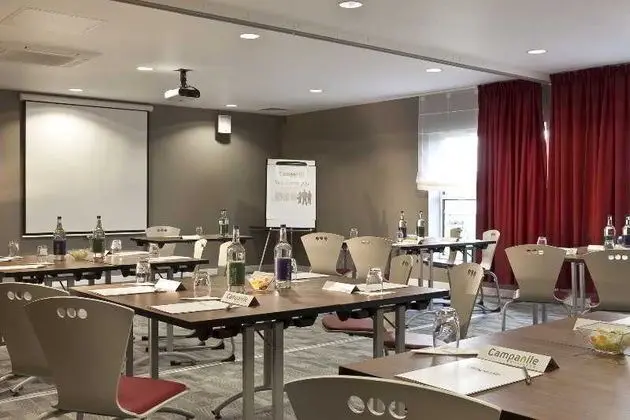 Campanile Hotel Northampton - İş / Konferans