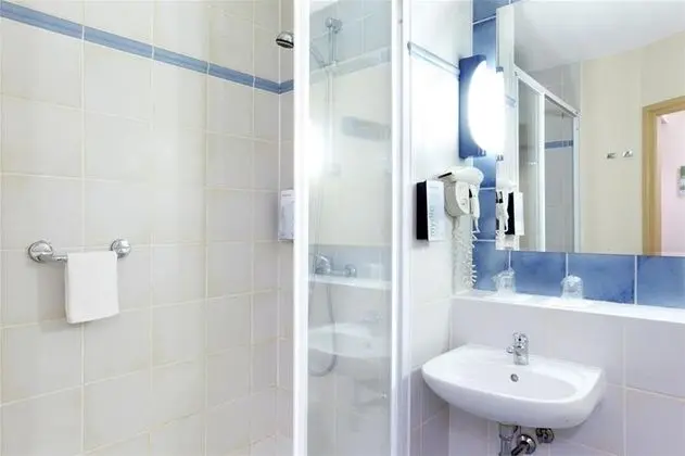Hotel Campanile Paris Ouest - Boulogne - Genel
