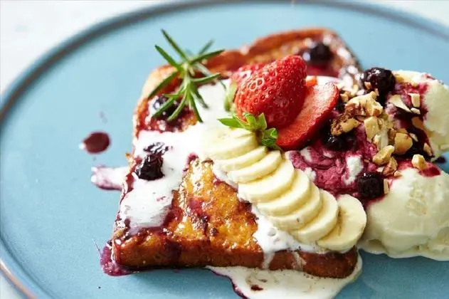 CAMPANILE PARIS SACLAY