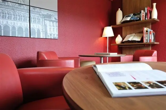 Campanile Saint Quentin - Bar