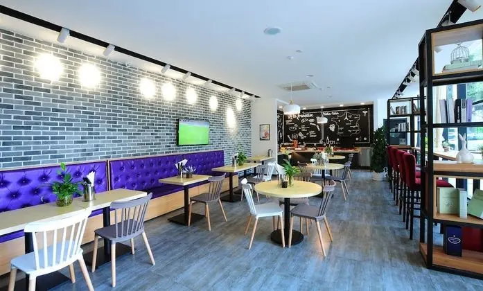 Campanile Xi'an DaYanTa Hotel - Yerinde Yemek