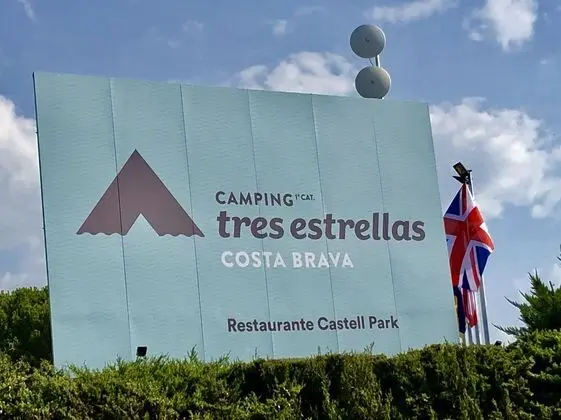 Camping 3 Estrellas Costa Brava - Dış Mekan
