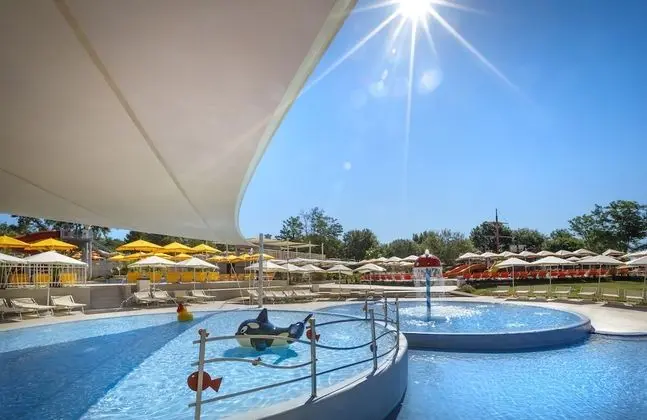 Camping Adria Mobile Homes Lanterna - Havuz