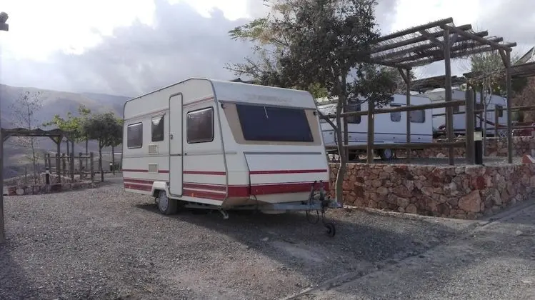 Camping Almocita