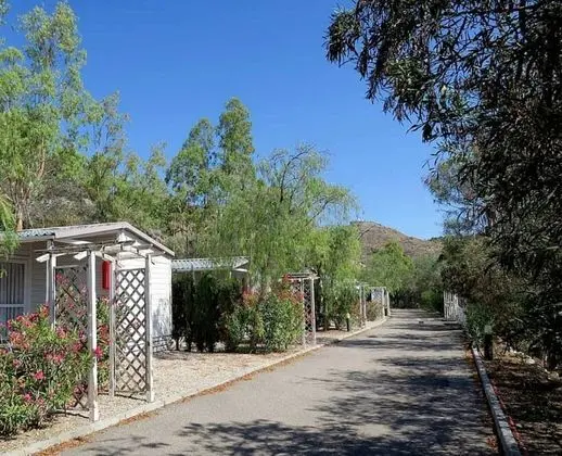 Camping & Bungalow Cueva Negra - Oda