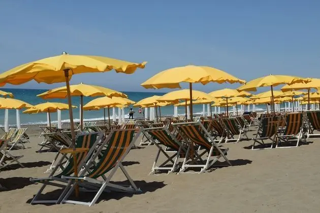 Camping Casa di Caccia - Plaj