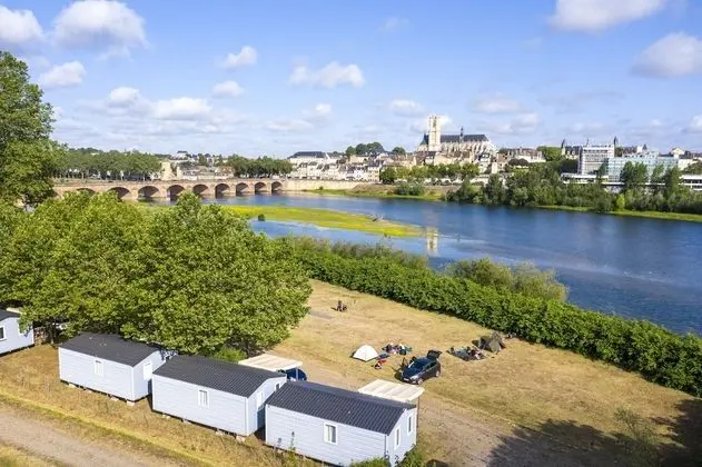 Camping de Nevers - Öne Çıkan Resim