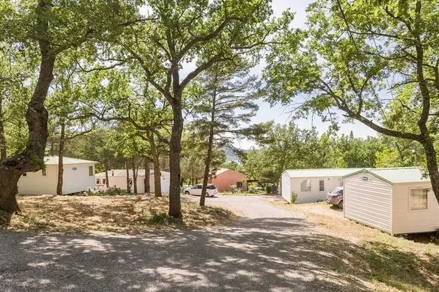 Camping Domaine De Chanteraine - Dış Mekan