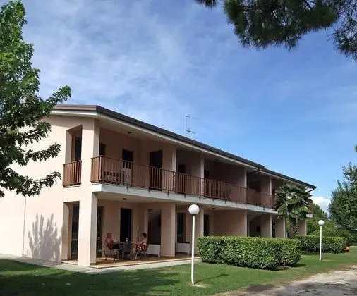 Camping Garden Tourist