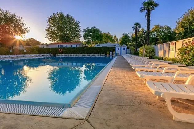 Camping Village Butterfly