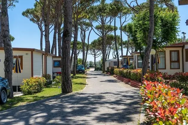 Camping Village Cavallino - Dış Mekan