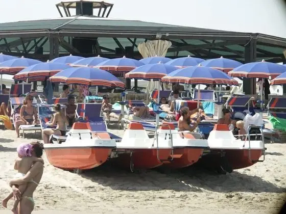 Camping Village Li Nibari - Plaj