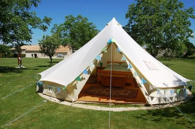Camping La Forêt-de-Tessé - Dış Mekan